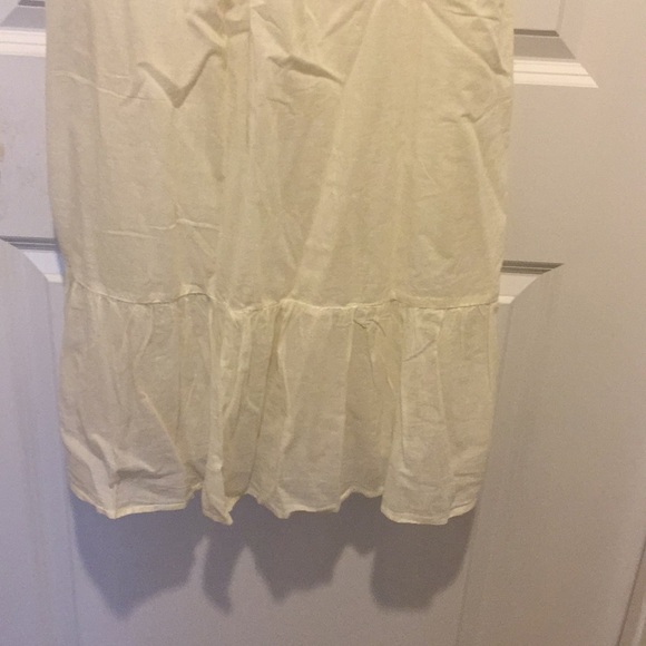 Old Navy Embroidered Tiered Summer Dress. NWOT - Picture 6 of 8